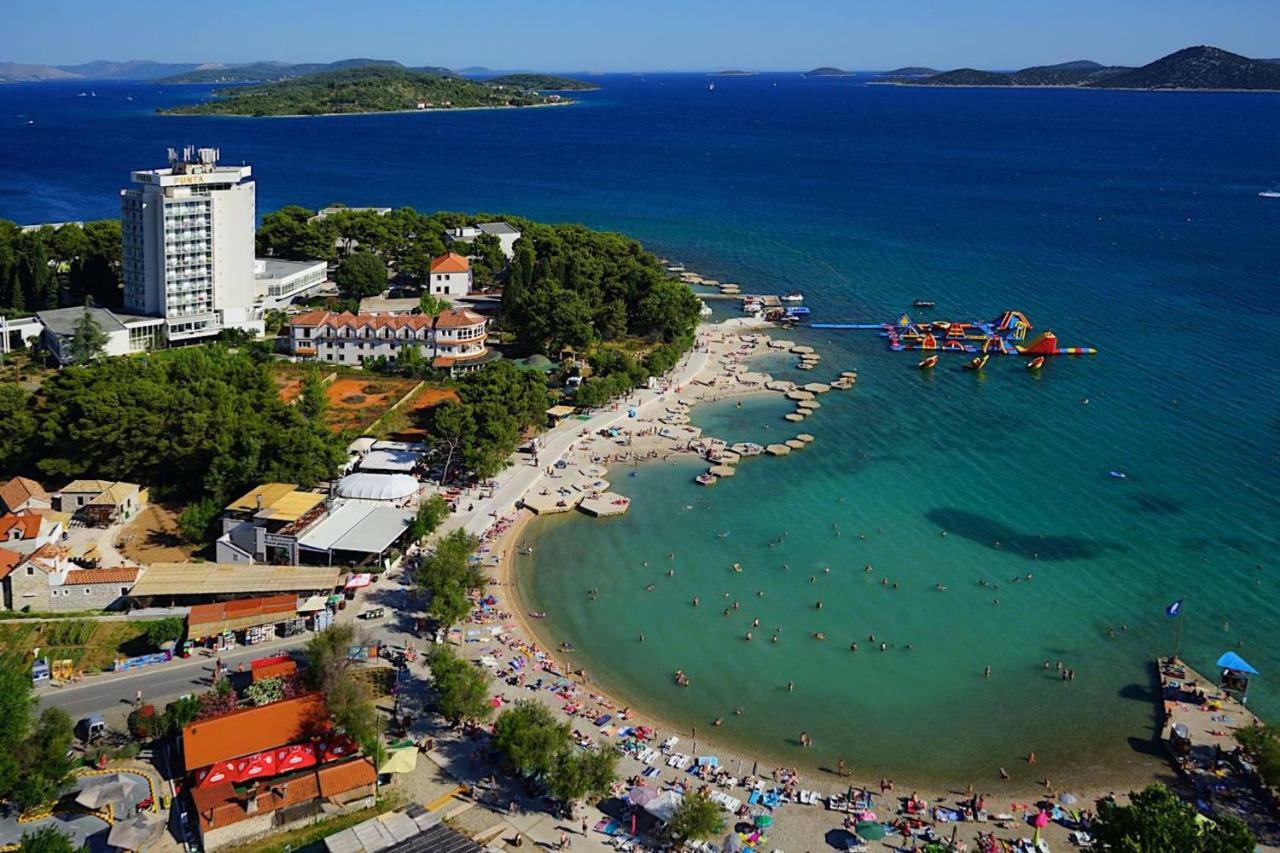 Pansion Hrga Hotel Vodice Kültér fotó