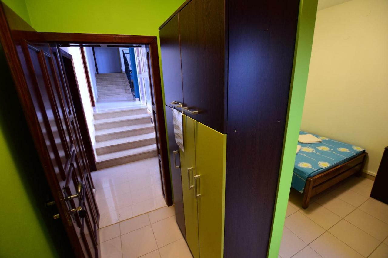 Pansion Hrga Hotel Vodice Kültér fotó